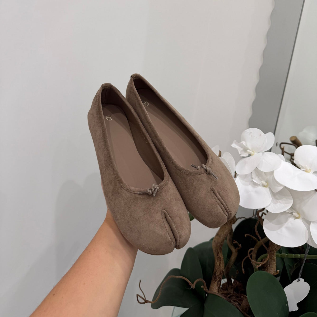 Ballet Tabi Khaki