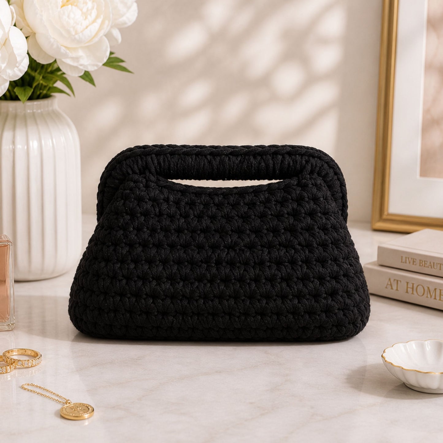 Clutch Nera 20CM - Realizzata a mano