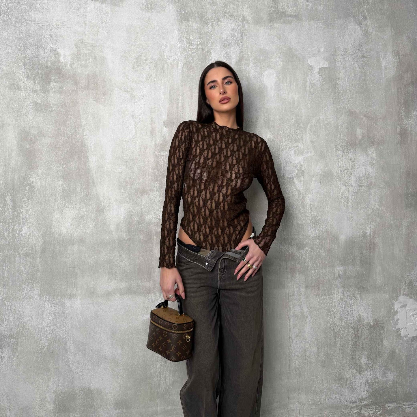 Maglia in pizzo marrone